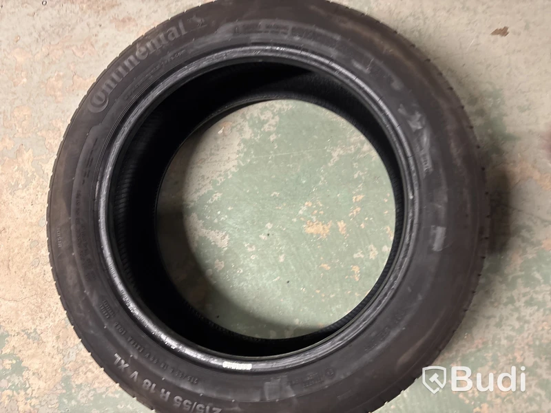 4 st. Sommardäck Continental 215/55R18 V XL