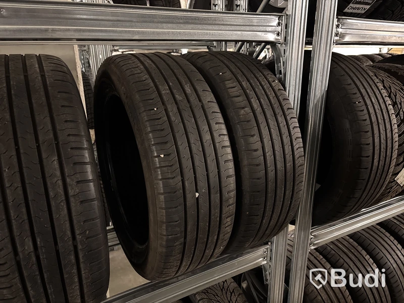4 st. Sommardäck Continental 215/55R18 V XL
