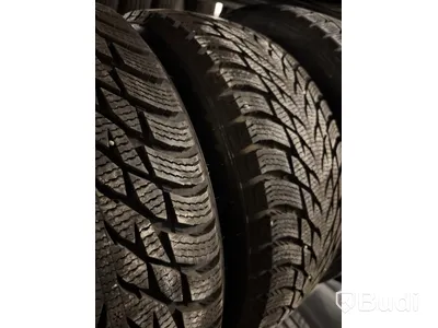 2 st. Vinterdäck Nokian 225/40R18 92T