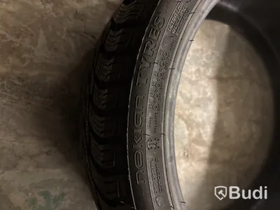 2 st. Vinterdäck Nokian 225/40R18 92T