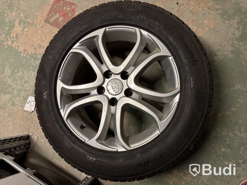 4 st. Vinterhjul Kumho 225/60R17 99H