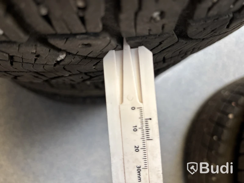 4 st. Vinterhjul  Pirelli 205/55R16 91T