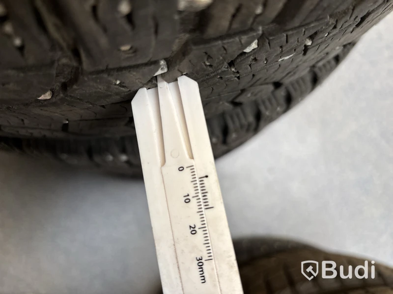 4 st. Vinterhjul  Pirelli 205/55R16 91T