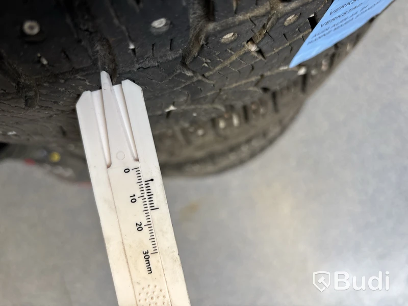 4 st. Vinterhjul  Pirelli 205/55R16 91T