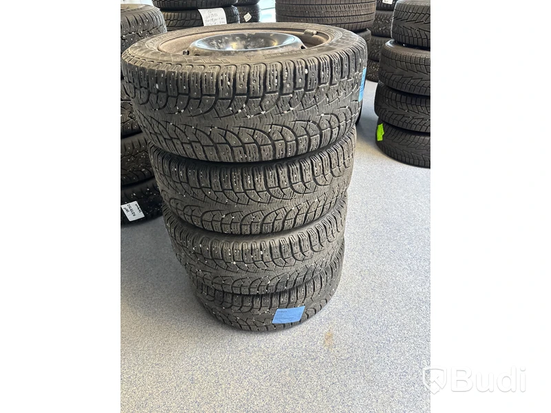 4 st. Vinterhjul  Pirelli 205/55R16 91T