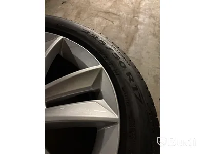 4 st. Sommarhjul Pirelli 225/50R17