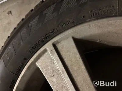 4 st. Vinterhjul Bridgestone 215/65R16 98S