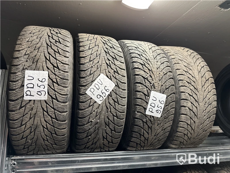 4 st. Vinterhjul Nokian 215/55R17