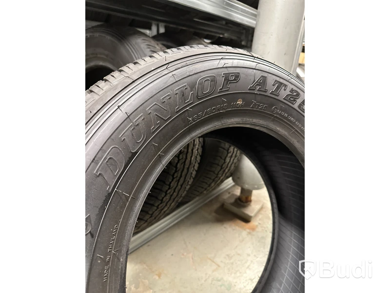 4 st. Vinterdäck Dunlop 265/60R16 110H