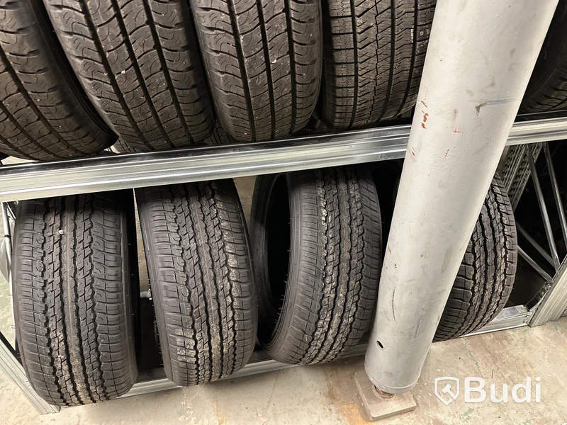 4 st. Vinterdäck Dunlop 265/60R16 110H