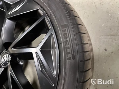 4 st. Sommarhjul Pirelli 245/40R20