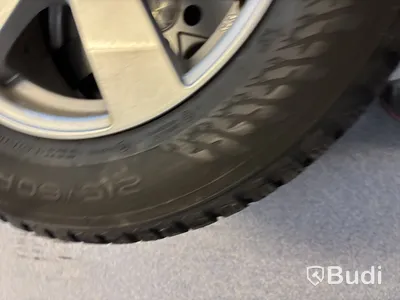 4 st. Vinterhjul Nokian 215/60R16