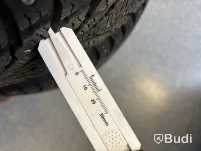 4 st. Vinterhjul Nokian 215/60R16