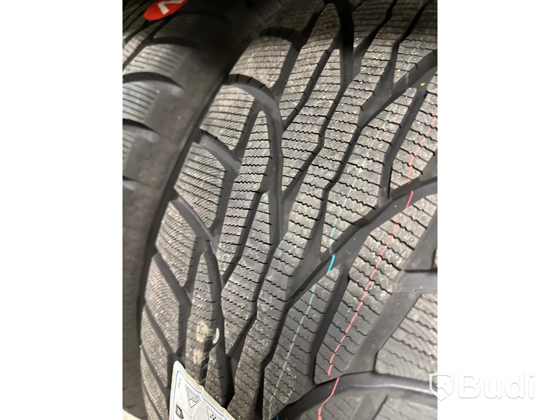 4 st. Vinterdäck Kumho 265/60R18 XL