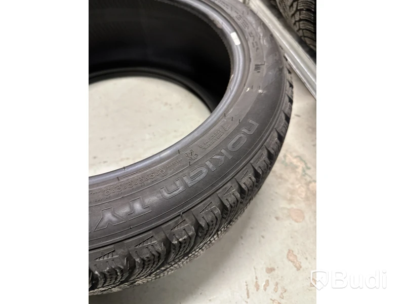 4 st. Vinterdäck Nokian 245/45R18