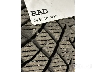 4 st. Vinterdäck, Nokian 245/40R20 99T