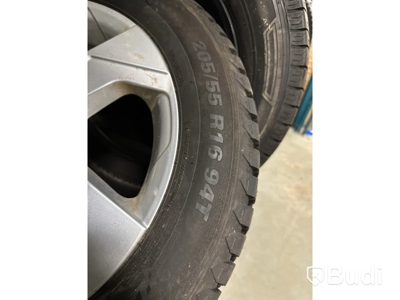 4 st. Vinterhjul, Kumho 205/55R16 94T