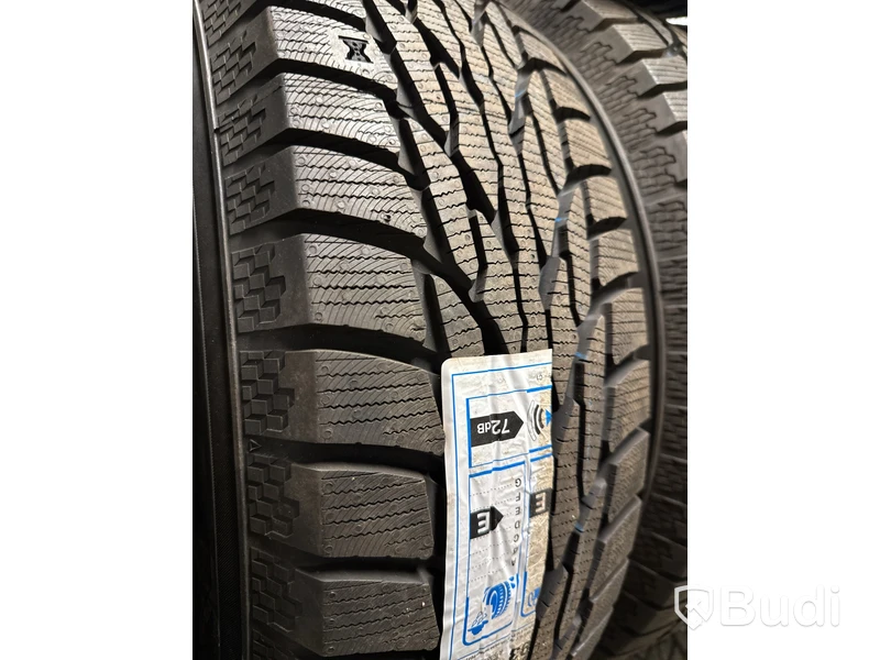 4 st. Vinterhjul, Kumho 215/70R16