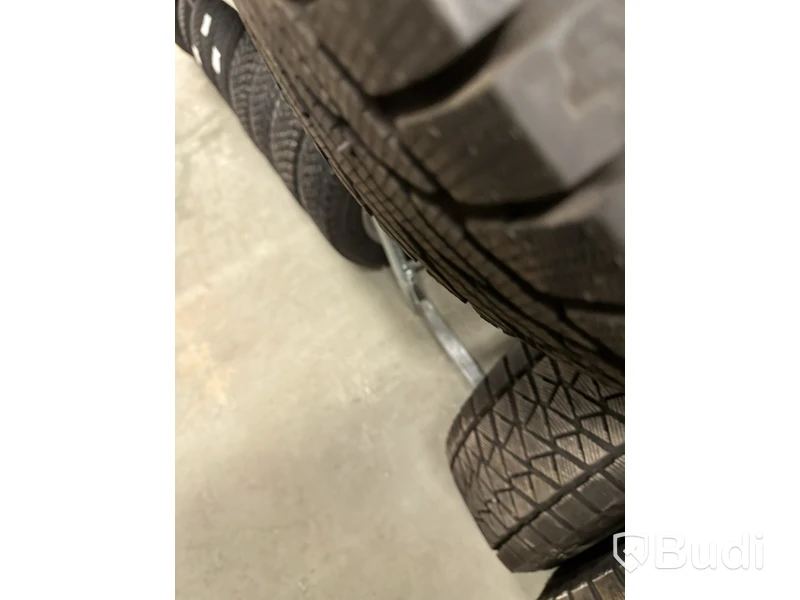 4 st. Vinterhjul, Kumho 215/70R16