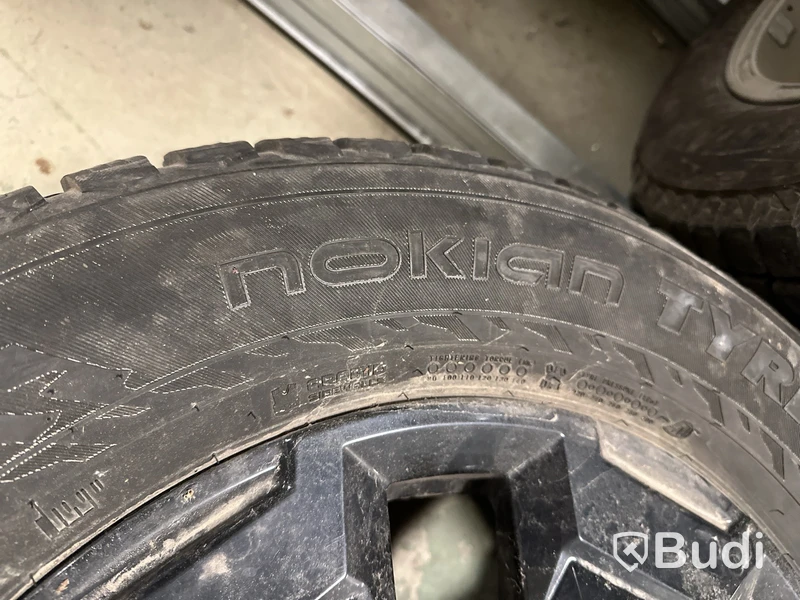 4 st. Vinterhjul, Nokian 255/50R18