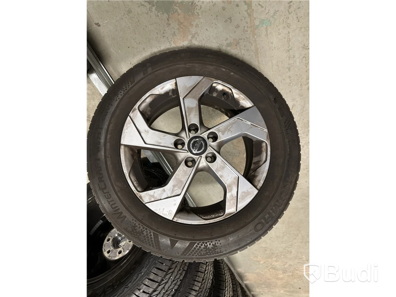4 st. Vinterhjul, Kumho 215/65R17