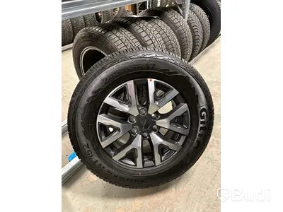 4 st. Vinterhjul, Giti 245/65R17