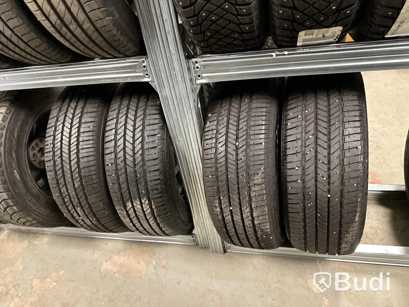 4 st. Vinterhjul, Giti 245/65R17