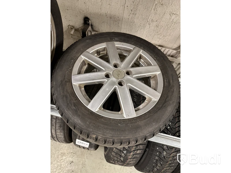 4 st. Vinterhjul, Nokian 175/65R15