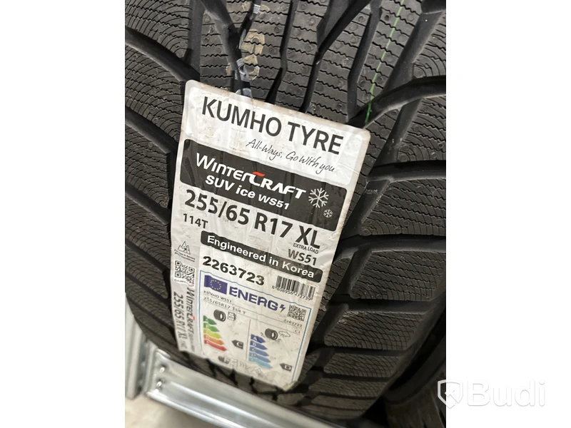 4 st. Vinterhjul, Kumho 255/65R17