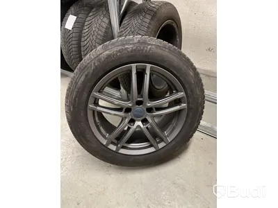4 st. Vinterhjul, Bridgestone 225/60R18