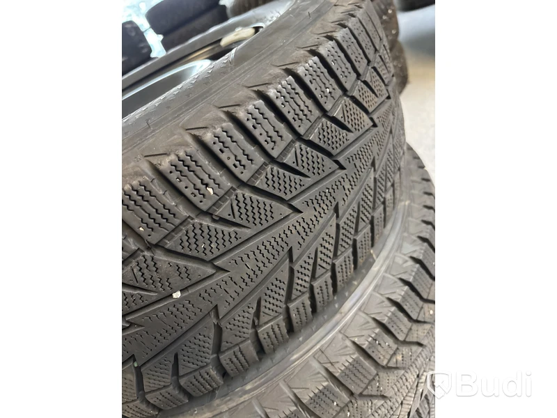 4 st. Vinterhjul Hankook 215/65R16 102T