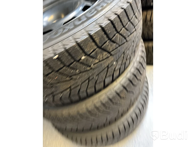 4 st. Vinterhjul Hankook 215/65R16 102T
