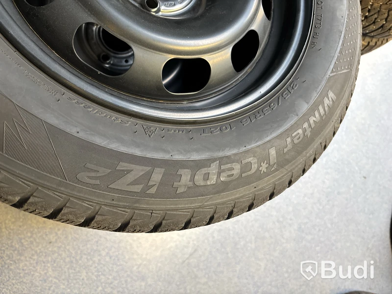 4 st. Vinterhjul Hankook 215/65R16 102T