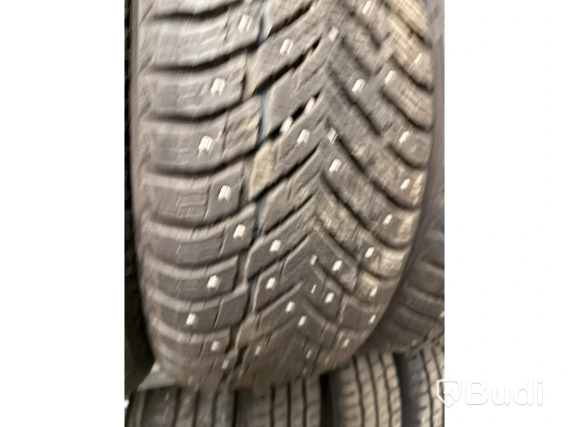 4 st. Vinterdäck Nokian Tyres Hakkapelitta 10 SUV 235/55 R18