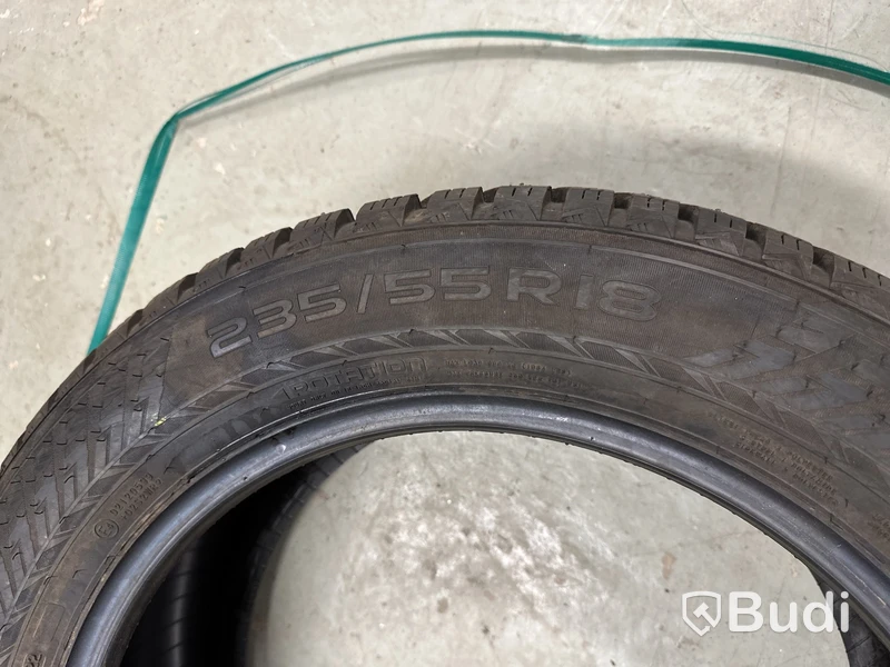 4 st. Vinterdäck Nokian Tyres Hakkapelitta 10 SUV 235/55 R18