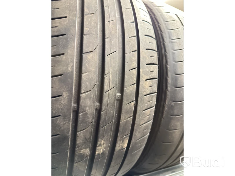 4 st. Sommardäck Nexen 215/55 R17 94V