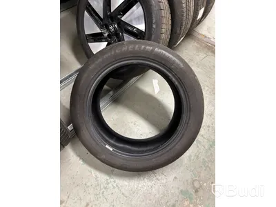 2 st. Sommardäck Michelin 235/50 R19