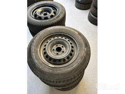 4 st. Vinterhjul Bridgestone  215/65r16 102S