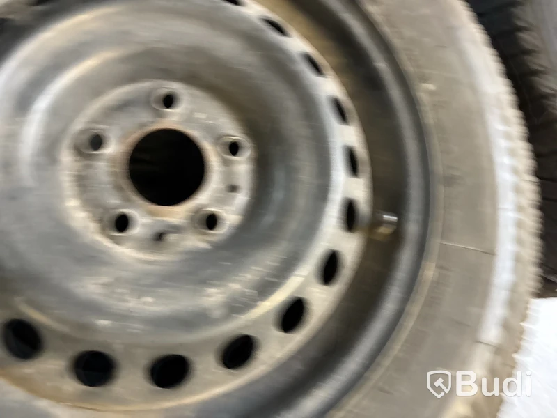4 st. Vinterhjul Bridgestone  215/65r16 102S