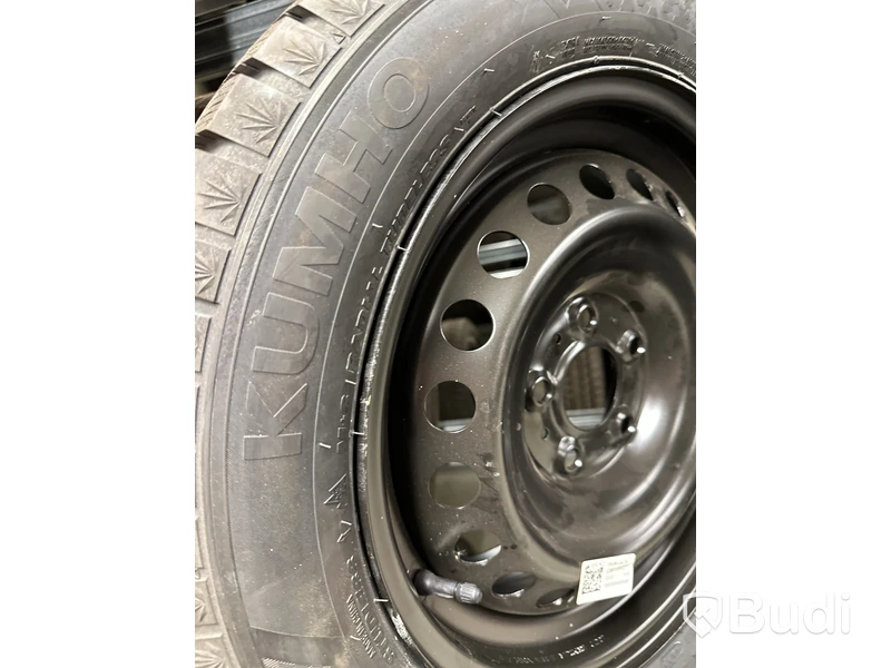4 st. Vinterhjul Kumho 205/55 R16 XL