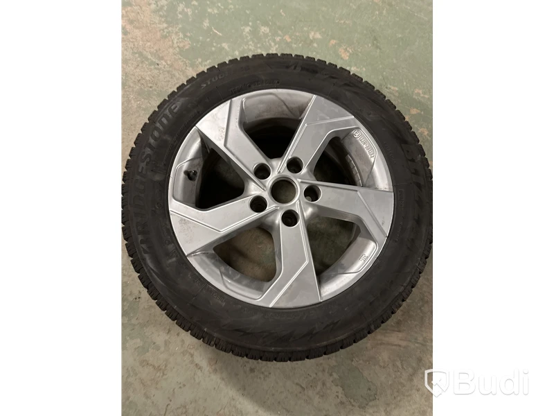 4 st. Vinterhjul Bridgestone 205/55 R16 94T