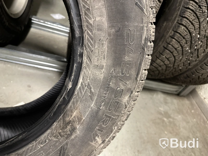 4 st. Vinterdäck Nokian tyres hakkapeliitta r5 suv 245/65 R17
