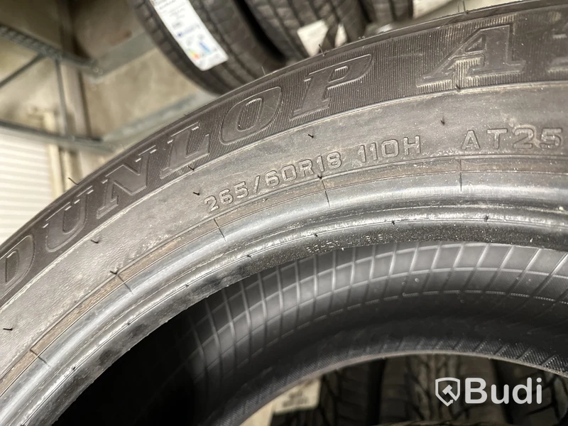 2 st. Däck Dunlop 265/60R18 110H