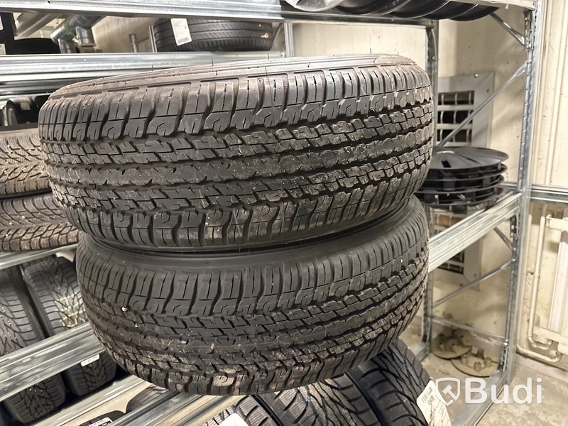 2 st. Däck Dunlop 265/60R18 110H