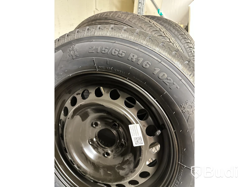 NY 4 st. Vinterdäck Kumho 215/65R16 XL