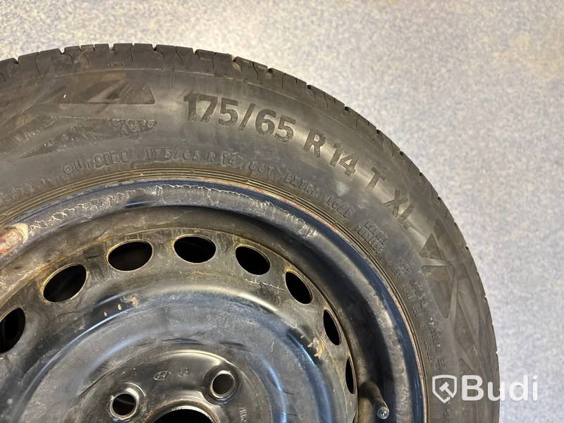 4 st. Sommarhjul Continental 175/65R14 TXL