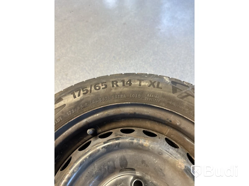4 st. Sommarhjul Continental 175/65R14 TXL