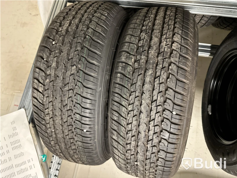 2 st. Däck Dunlop 265/60R18 110H