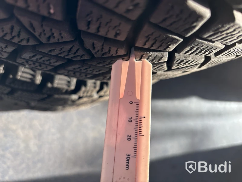 4 st. Vinterhjul Maxxis 215/65R16 98Q