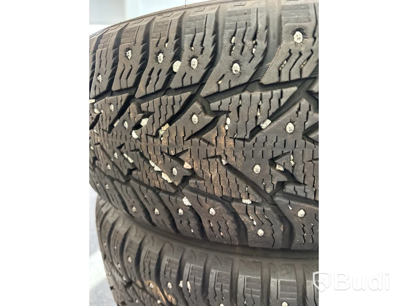 4 st. Vinterhjul Bridgestone 215,65R16 102T